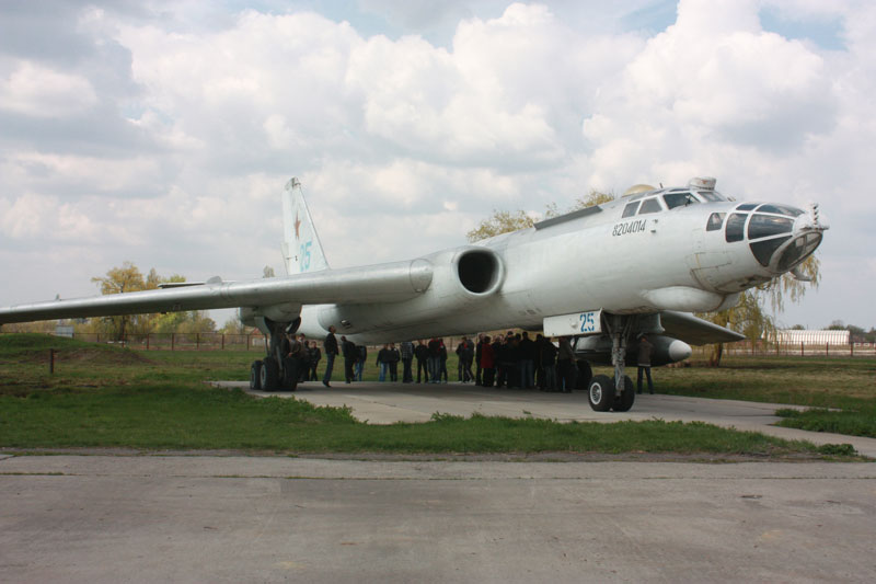57-Ту-16