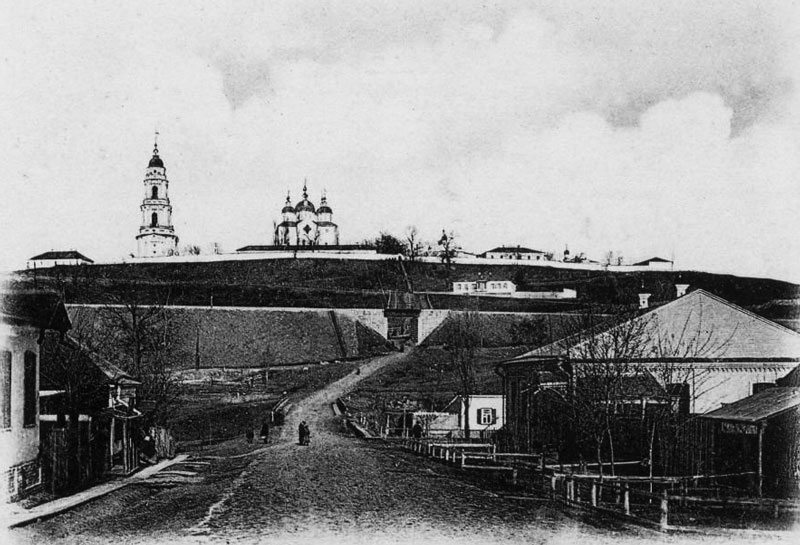 Крестовоздвиженский-монастырь
