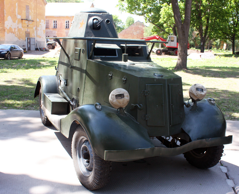 Бронеавтомобиль_БА-20