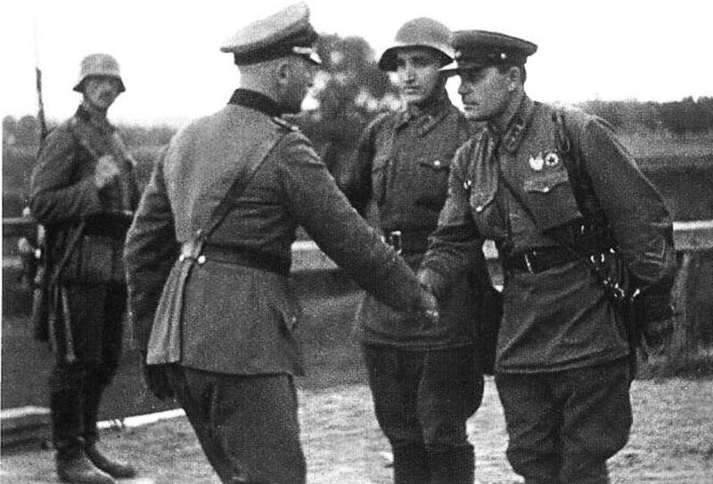 nemci-i-russkie-v-polshe