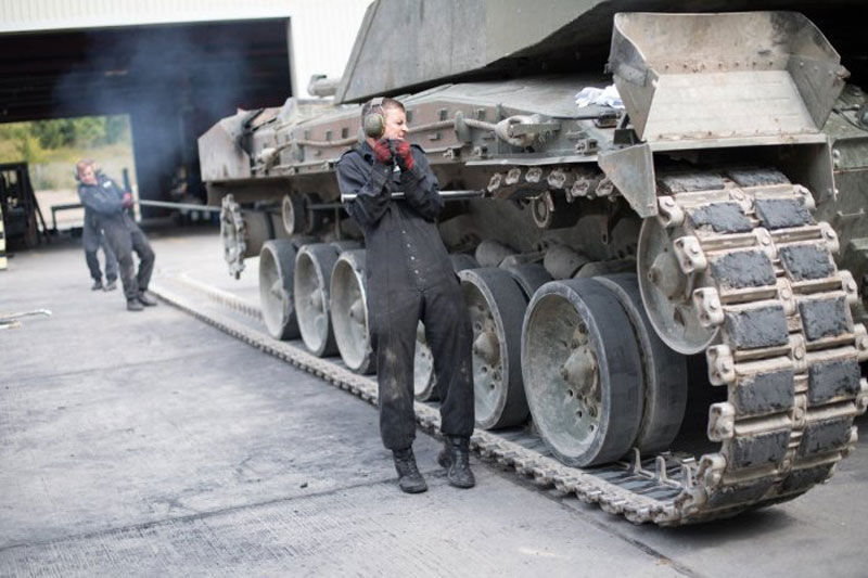 4-tank-surovaya-tehnika