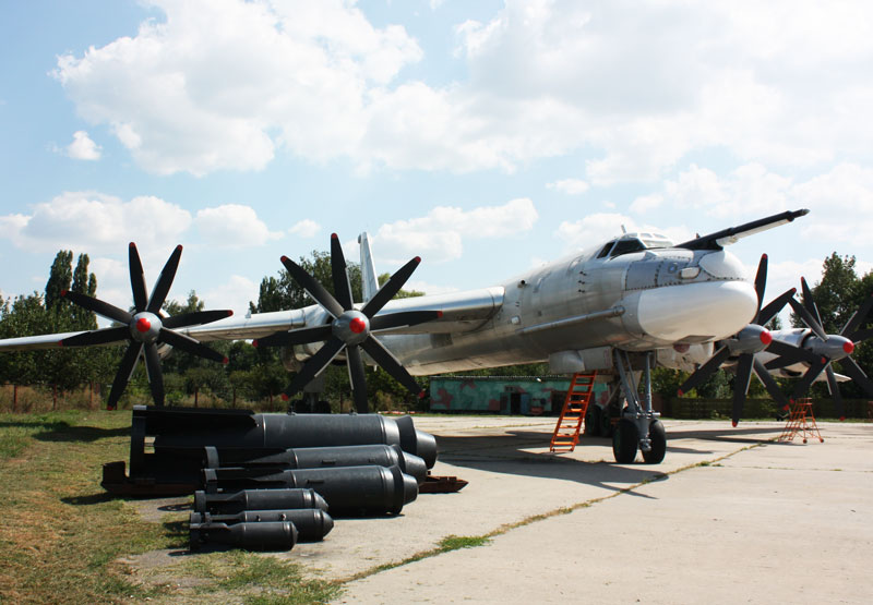 bombi-tu-95