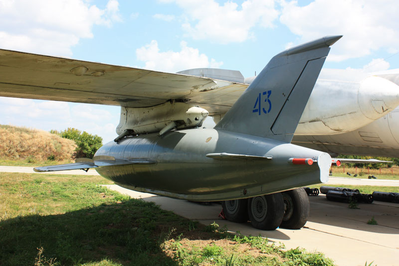 samolet-Tu-16-raketa-KSR-5