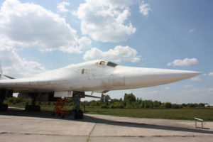 Нос самолета Ту-160