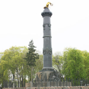 Памятник Славы в Полтаве
