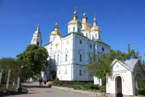 Свято-Крестовоздвиженский-женский-монастырь-в-Полтаве