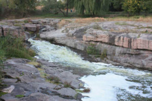 Водопад Выр снизу