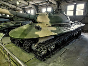 tank-letaushaya-tarelka