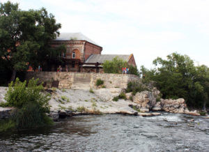 melnitsa-s-plotini