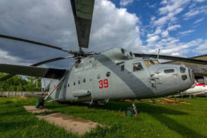 vertolet-MI-22