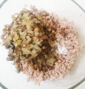vareniy-farsh-s-gribami