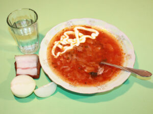 borsc-s-salom